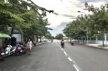 Bán Nhà MT Đường 69 CL rộng 20m Đối diện trường Tiểu Học Mỹ Thủy, DT 5x20m, 3 Lầu, Giá 8.2 Tỷ