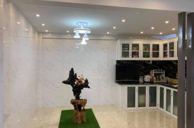 Bán nhà Thành Thái, TT Q10, 65m2, ngang 5.5m, giá 7.9 tỷ