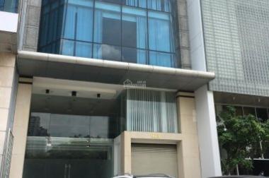 Tòa nhà MT Nguyễn Văn Cừ, P2, Q5 DT: 7x28m, kết cấu: H + 8 lầu + sân thượng + thang máy