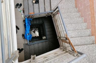 Bán nhà 6.5 tỷ, 7x12m 5 tấm góc hẻm nguyễn triệu luật, phường tân tạo