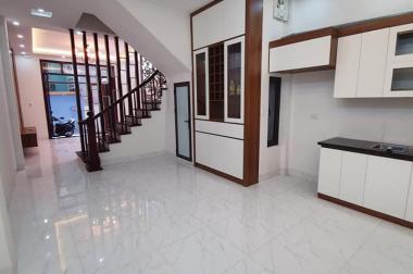 BÁN NHÀ KHƯƠNG ĐÌNH, THANH XUÂN, 70M2, Ô TÔ QUA, VỊ TRÍ ĐẸP,NỘI THẤT 5 SAO, NHỈNH 5 TỶ