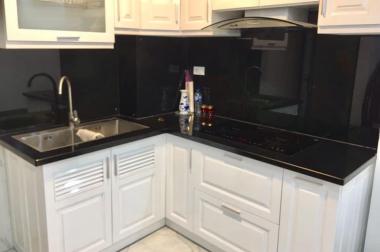 Nhà Hai Bà Trưng 37m2x5 tầng, nhà mới ở luôn. Lh 0376812345