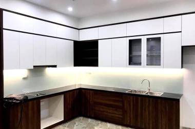 Biệt thự sân vườn Đống Đa 60m2x4T 4.7 tỷ. Gần phố, Full nội thất