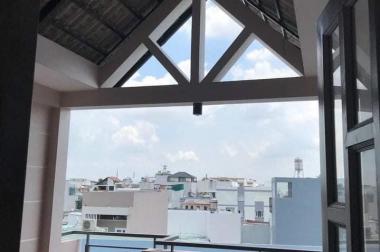 Bán nhà mới xây cách mặt tiền Nguyễn Văn Nghi và chợ Gò Vấp 50m, 5 tầng, 6 phòng ngủ.