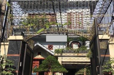 Bán biệt thự 32 tỷ 10x20m 3 tấm mặt tiền Đường số 32, Phường Bình Trị Đông B