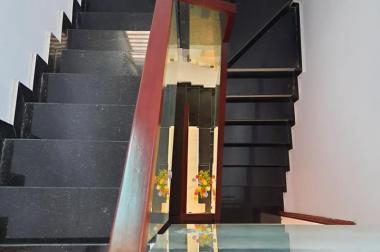 Bán nhà Điện Biên Phủ, Q10, 50m2, 3.5x14m, 3 tầng, hẻm xe hơi, chỉ 7.55 tỷ