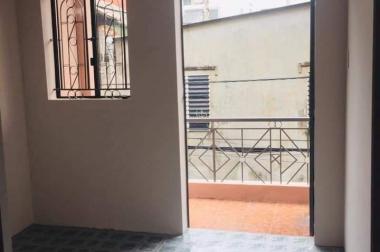 Nhà Phan Huy Ích, Gò Vấp, 30m2, 3x10, 2L, hẻm xe hơi, giảm sốc 2.8 tỷ, gấp bán