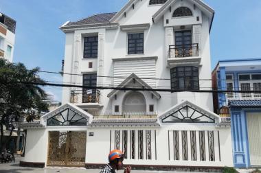 MT Chợ Lớn, P11, Quận 6. Diện tích 4x18m, 3.5 tấm, giá 15 tỷ