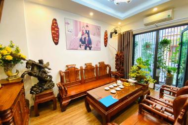 Bán nhà Thái Thịnh 88m2 mặt tiền 6.2m ô tô kinh doanh 7.7 tỷ 0983458219