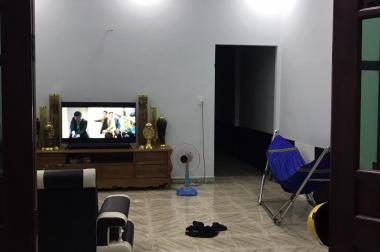 bán gấp nhà cấp 4 mới xây diện tích 120m2 & lô đất 300M2 shr, t/c 100%, giá công nhân