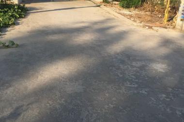Tôi cần bán nhanh căn xưởng chính chủ như hình dưới gần ql13 gần trường cấp 1 chỉ 985tr bao sổ