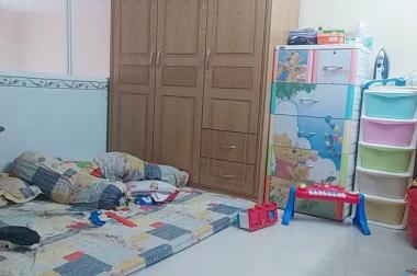 Gia đình chia tài sản, Bán gấp nhà Khu kinh doanh Vip, HXH 6M, Lý Thái Tổ, Phường 9. Quận 10, 1T3L,