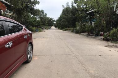 Chuyển lên sg kinh doanh cần bán lô đất 300m2 và nhà 2 lầu kề trường học và chợ