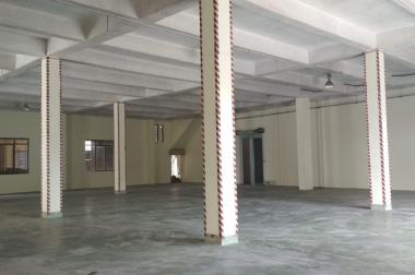 CHO THUÊ NHÀ XƯỞNG KIÊN CỐ DT 3.900M2 MT QUỐC LỘ 1A, GIÁ RẺ CẠNH TRANH