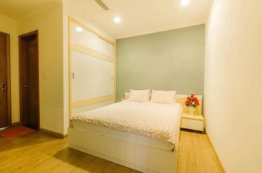 Cho thuê căn 2 phòng ngủ tòa Park Hill, nhà đẹp sáng thoáng