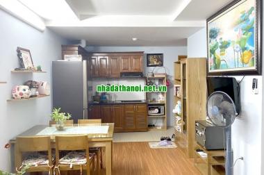 Chính chủ bán căn hộ tầng 6 chung cư Newtatco, khu 7.2ha, Vĩnh Phúc, Ba Đình