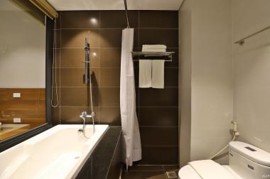 SIÊU VIP. Đào Tấn 190m x 5 tầng, ô tô, thang máy, giá 31 tỷ. LH 0981588619.