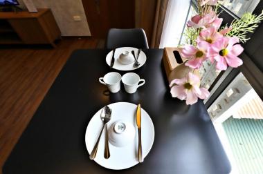 SIÊU VIP. Đào Tấn 190m x 5 tầng, ô tô, thang máy, giá 31 tỷ. LH 0981588619.