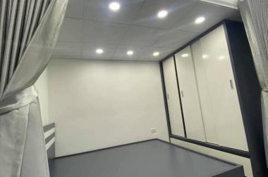 Căn hộ tập thể tầng 2 nhà D25 ngõ 57 Láng Hạ