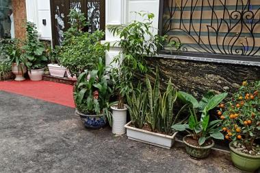 chính chủ cần bán Nhà Ngõ 568 Hoàng Hoa Thám