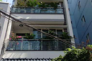 bán nhà mặt tiền Nguyễn Cửu Vân, 60m2, 4 tầng, giá 15 tỷ, sát quận 1