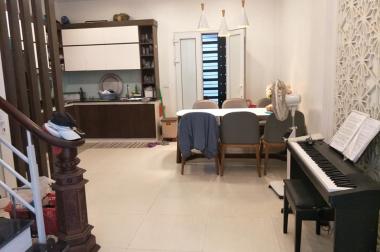 Bán nhà ngõ 144 Quan Nhân, Thanh Xuân, 71m2x5T, ngõ 3 bánh, giá 6.7 tỷ có tl