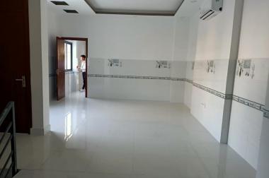 SHOP THUA LỖ BÁN GẤP MẶT TIỀN NHỰA CHUNG CƯ NGÔ GIA TỰ, P2,  QUẬN 10, 45M2, MẶT TIỀN 4,5M, CHỈ 6