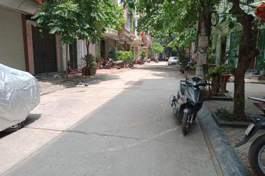 BÁN NHÀ PHỐ HỒNG HÀ, BA ĐÌNH 45m2, 5T, giá 8,3 tỷ ( ngõ ô tô)