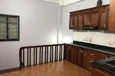 Chính chủ bán nhà mới xây ngõ 322/22  Mỹ Đình 39 m2 5 tầng giá 3.3 tỷ ngõ thông ô tô 1.25T kinh doanh