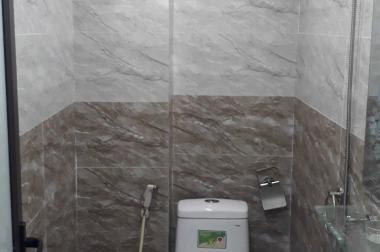 Bản nhà mặt đường  Mỹ Đình 41.5 m2 5 tầng 4 ngủ giá 3.3 tỷ ngõ thông ô tô  kinh doanh