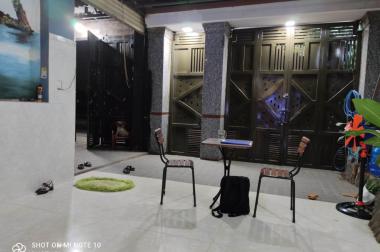 Chính chủ bán nhà Hà Huy Giáp, Q.12, 120m2, 3 tầng, 2 ST, HXT 8m, Giá 6.8 tỷ TL