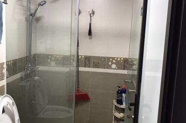 Bán nhà phân lô gần bến xe Mỹ Đình 39 m2 5 tầng hơn 3 tỷ kinh donh ô tô ngõ thông lô góc