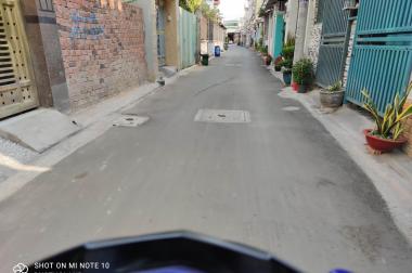 Bán nhà C4 HXH Quận 12 chưa qua đầu tư, 100m2, chỉ 3.9 tỷ TL