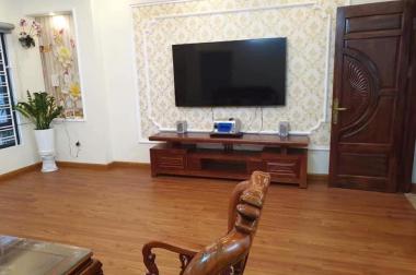 Bán nhà riêng Quận Cầu Giấy, Ô tô đỗ cửa, thoáng, DT 45M2, MT 5m. L/h 0328251386