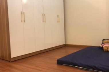 Bán nhà riêng Quận Cầu Giấy, Ô tô đỗ cửa, thoáng, DT 45M2, MT 5m. L/h 0328251386