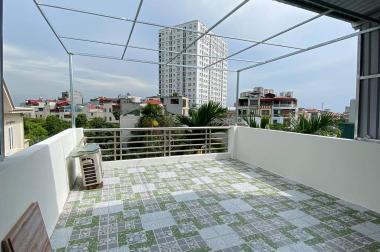 Nhà Đẹp Long Lanh Phố Thạch Bàn – Long Biên 4T, 40m2, giá 3,25 tỷ