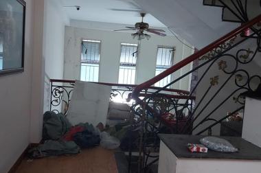 DV Môi giới TKXD BĐS Anvaland  -  Kẹt tiền mở Nhà máy Bán Nhà Nguyễn Trãi, Quận 1, 68m2, 1T2L, giá