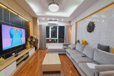 Bán nhà 5 tầng đường Nguyễn Chánh, quận Cầu Giấy
