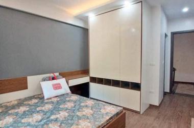 Bán nhà Cổ Điển A Thanh Trì 30m x 5T ô tô đỗ cửa giá 2.6 tỷ