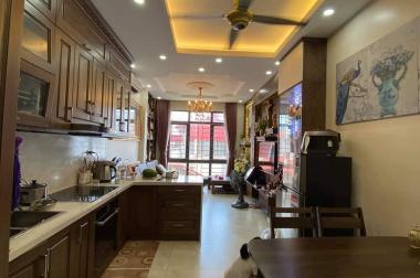 Bán nhà 6 tầng đường Nguyễn Hoàng, quận Cầu Giấy
