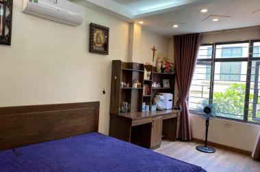Bán nhà 6 tầng đường Nguyễn Hoàng, quận Cầu Giấy