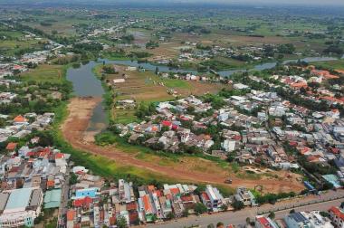 Bể nợ do covid mẹ tôi cần bán gấp lỗ thiện chí nhanh đất ngay chợ-trung tâm Cần Đước,SHR