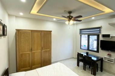 Bán nhà HXH Phan Đăng Lưu,104m2, 5 lầu view tuyệt đẹp, ngay TTTM, 15.9 tỷ.