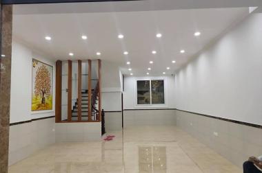 Bán nhà phân lô Trung Kính Cầu Giấy 58m x 6T giá 13 tỷ 6 	