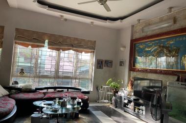 Chính chủ bán nhà ngõ 540 Nguyễn Văn Cừ ô tô tránh, 73m2, MT: 6.7m, SĐCC, 11.8 tỷ