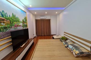 Bán nhà đẹp ngõ 153 Thanh Nhàn 37m2 5 tầng 2.8 tỷ Call: 0969568293