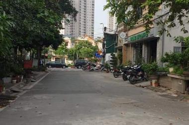 Bán nhà phố Trạm,Long Biên, mặt phố kinh doanh,ô tô tránh, vị trí đẹp chỉ nhỉnh 11 tỷ