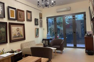 Bán Nhà Đẹp Đội Cấn – Ba Đình 71m2, 3T, giá 13,8 tỷ (kd, ngõ ô tô)