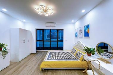 Bán nhà Mặt Ngõ Trần Duy Hưng DT: 60m2, 5 Tầng, M.Tiền 4.5m Gía 7.xx