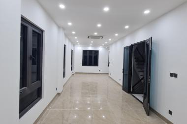Cho thuê nhà  liền  kề Nguyễn Văn Lộc	Dt 100m, 5 tầng,mt 5m, Giá:22tr/th.LH-0968.810.861
